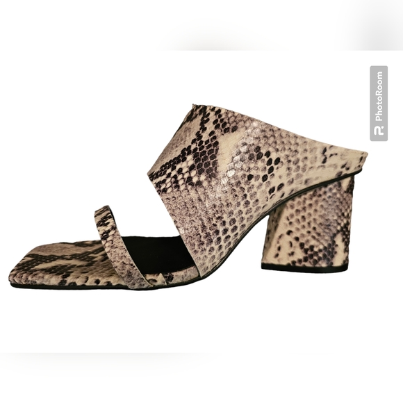 Top Shop Animal skin textured sandals - genuine leather upper cushioned!!! - Picture 2 of 4
